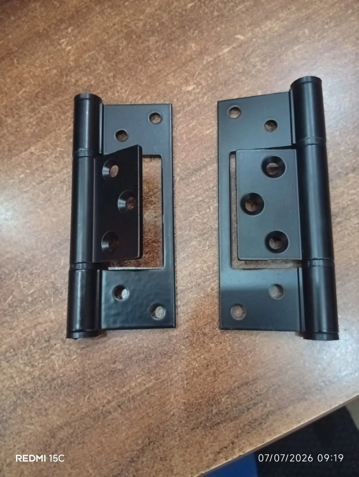 Sliding track assembly